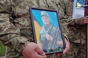 Прощання із полеглим воїном – Володимиром Пушкаренком