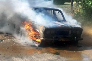 Пожежа в легковому автомобілі