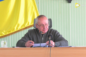 Новини: припинення повноважень депутата, премія кращому спортсмену мобільний кейс та ментальне здоров'я