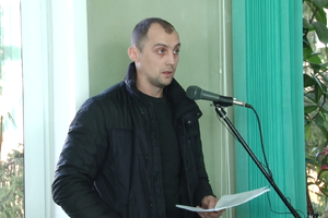 Депутати дискутують про наболіле. Глобальні проблеми розглядали на сесії