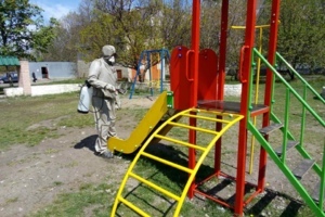 Санітарна обробка десяти багатоквартирних житлових будинків